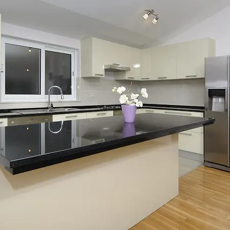 Naja Apartamento